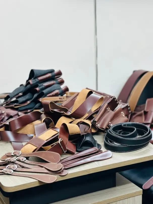 Leather edge finishing and detailing